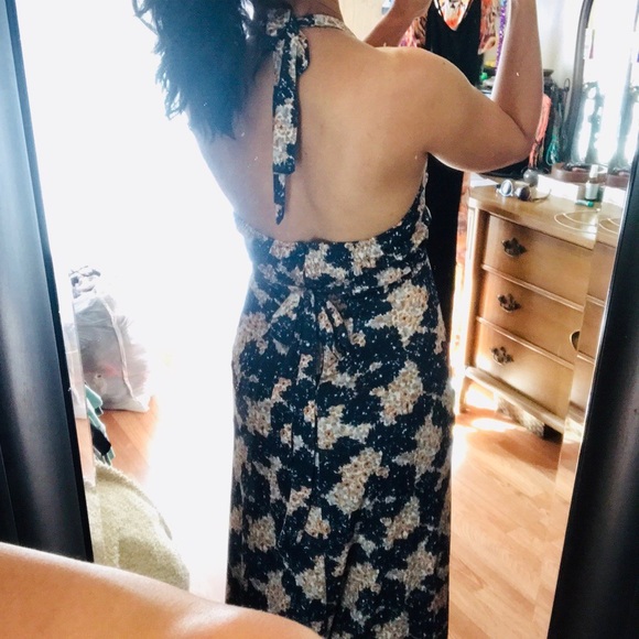 Vintage Huk-a-poo bohemian flowy navy gold flower printed halter tie maxi dress - Picture 6 of 8